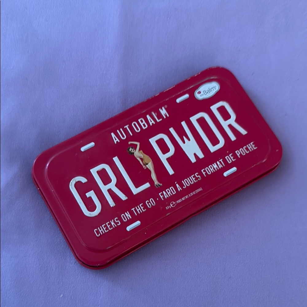 GRL PWDR Red Case